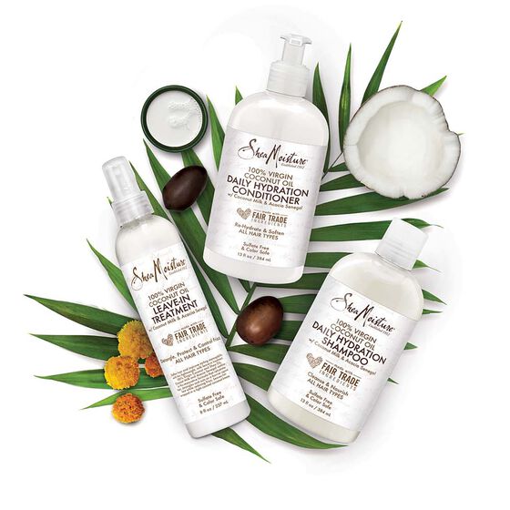 Πείτε αντίο στο Frizz  Shea Moisture 100% Virgin Coconut Oil Daily Hydration Shampoo  Εμπλουτισμένο με φυσικά συστατικά, 100% παρθένο λάδι καρύδας, κρεμώδες γάλα καρύδας και πιστοποιημένο βιολογικό βούτυρο καριτέ, αυτός ο συνδυασμός σαμπουάν και κοντίσιονερ κρατά τα μαλλιά ενυδατωμένα, διασφαλίζει ότι τα μαλλιά παραμένουν καθαρά, απαλά, μαλακά και χωρίς μπερδέματα. mycarlsgr.com